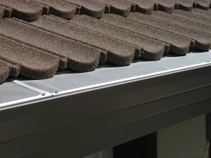 Decra Roof Gutterglove Installation